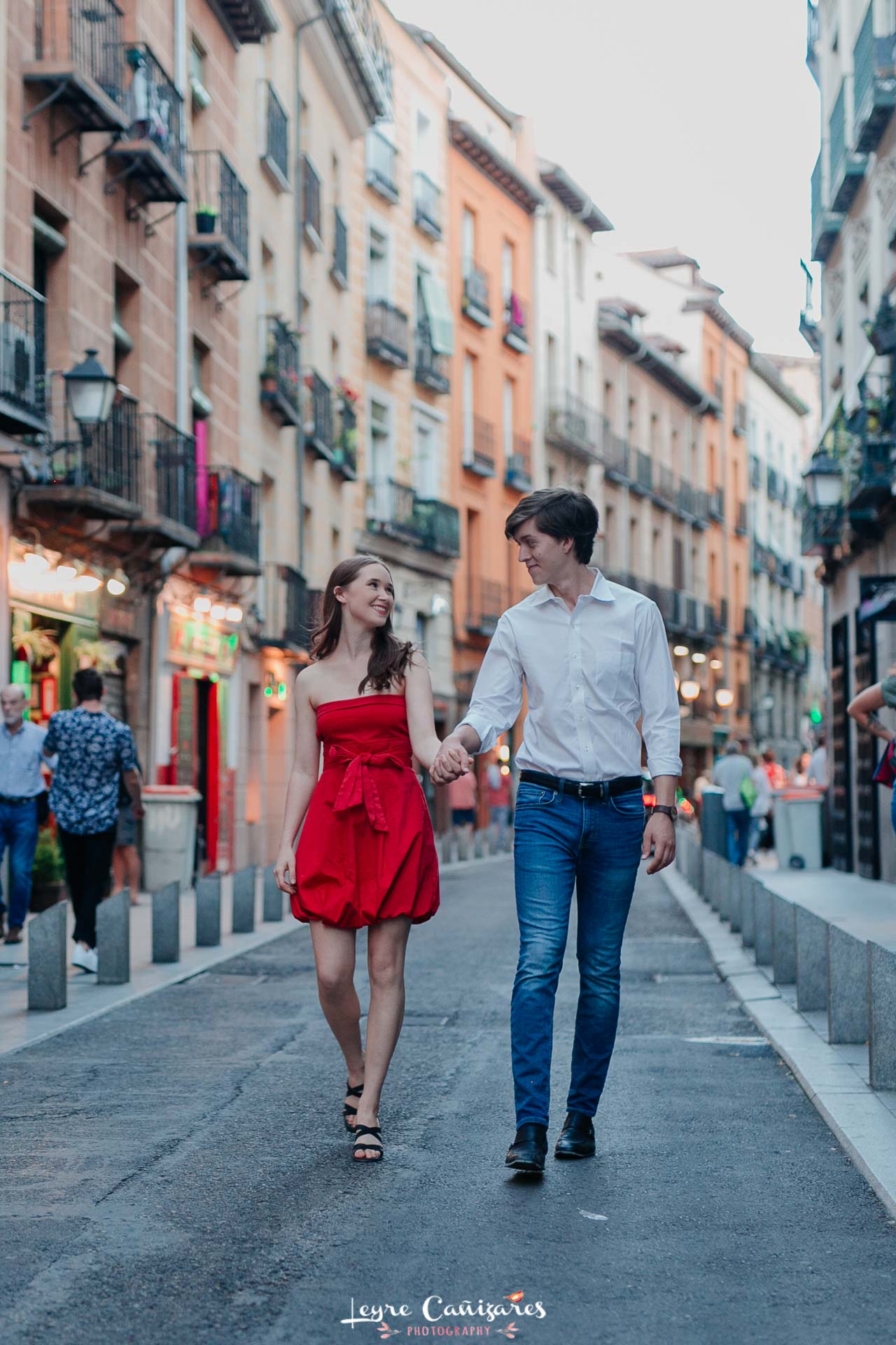 couple and engagement photographer based in madrid