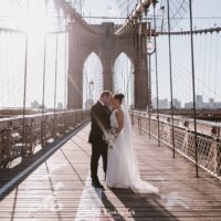 brooklyn bridge elopement photography by Leyre Cañizares