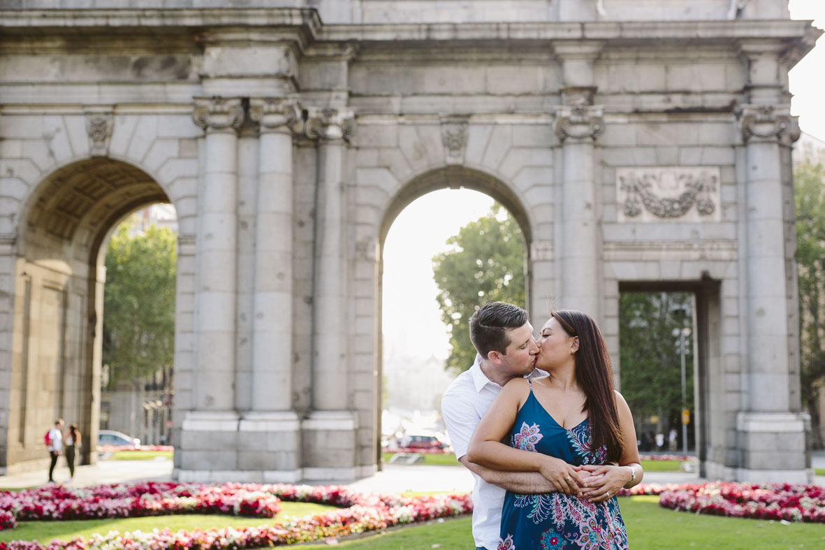 madrid couple and engagement photoshoot by leyre cañizares