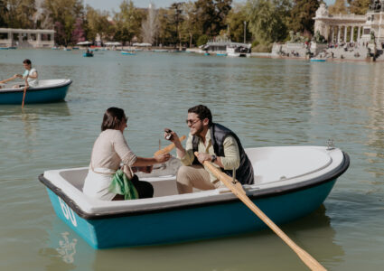 proposal on the boats in the retiro park, madrid