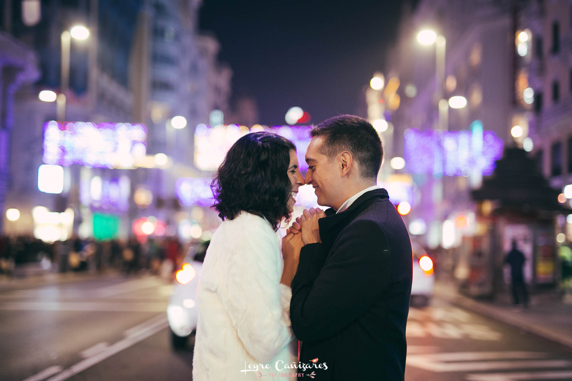 gran street madrid couple photoshoot