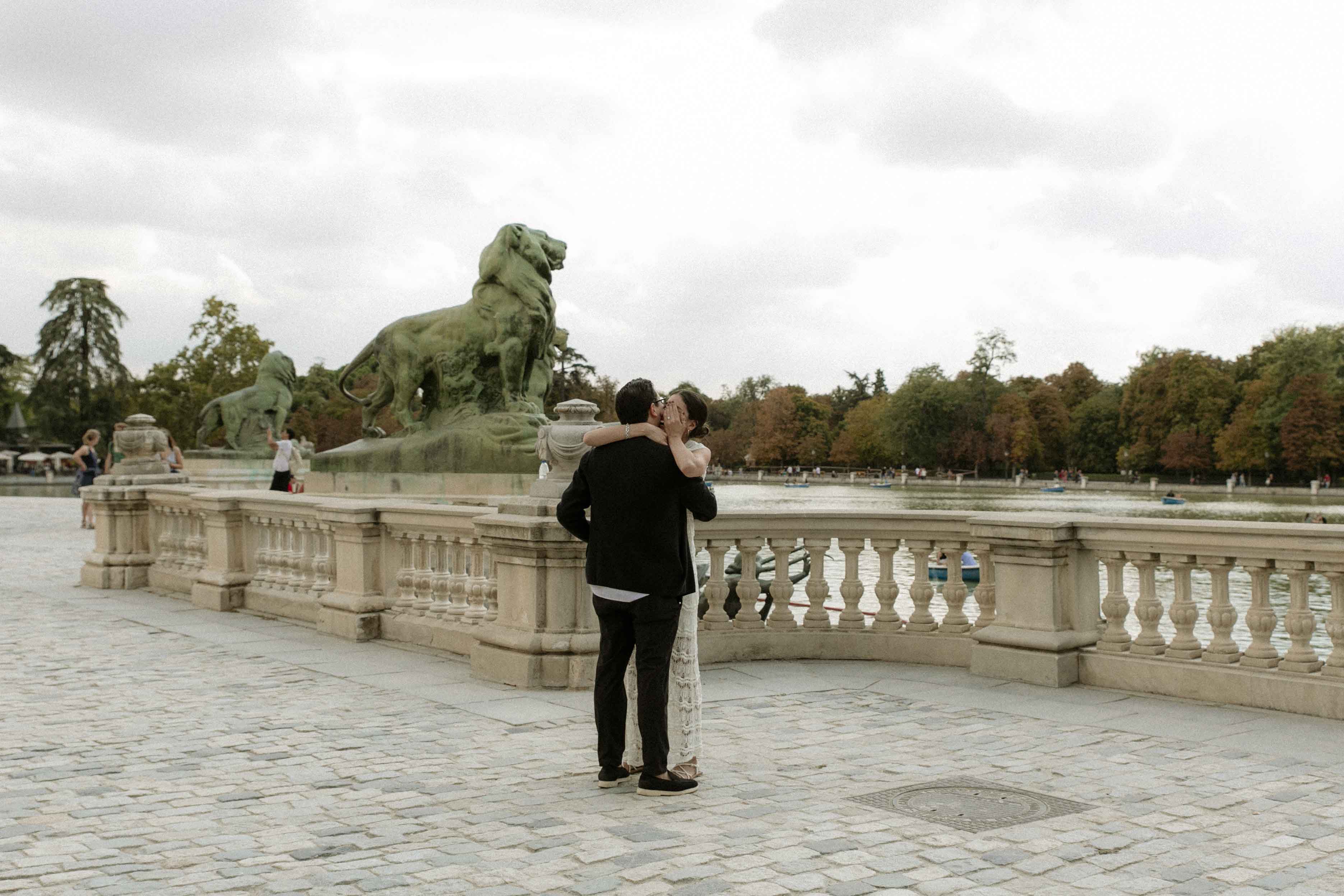 leyre cañizares, fotografa de pedidas de mano en madrid