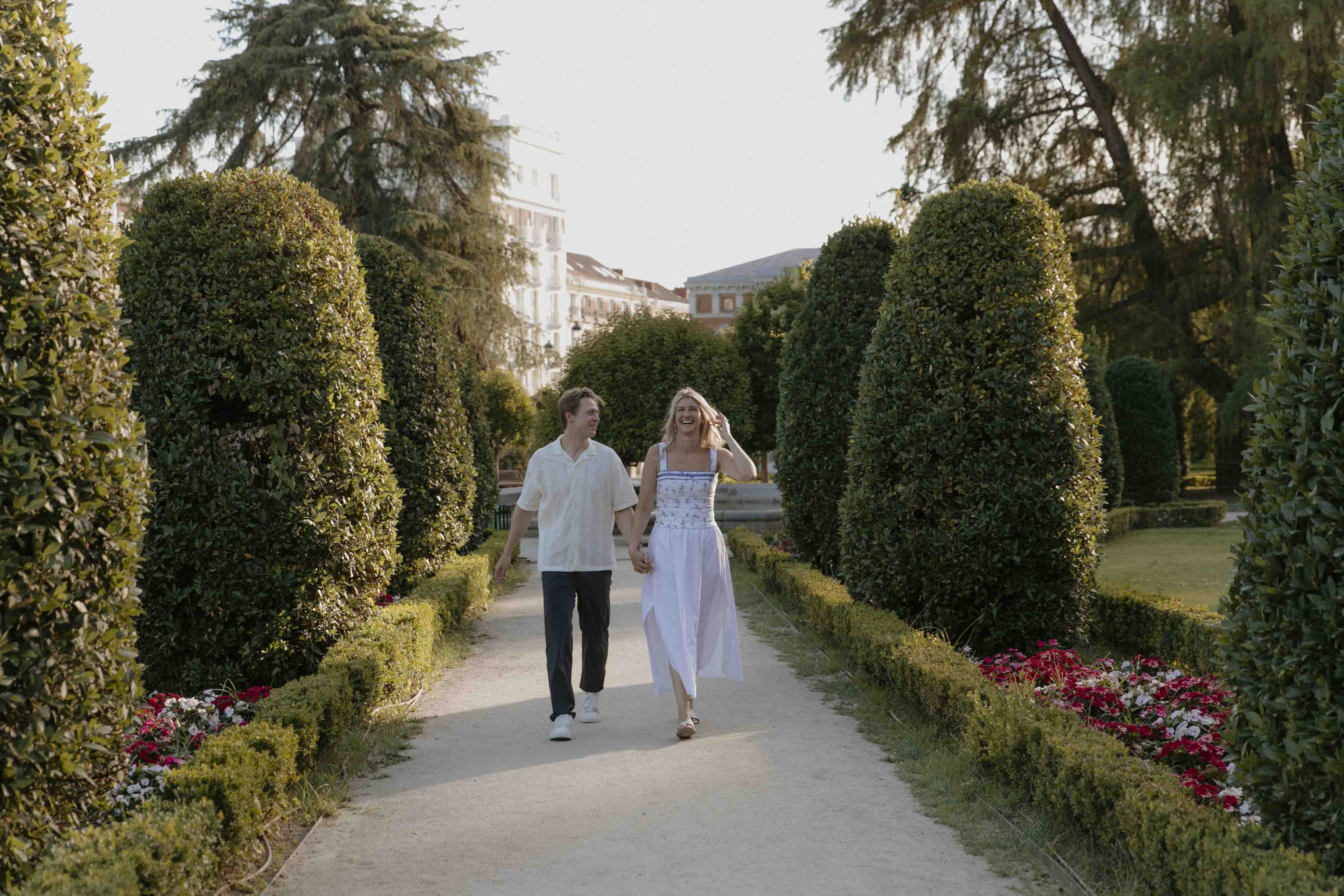 madrid wedding proposal with a professional photographer