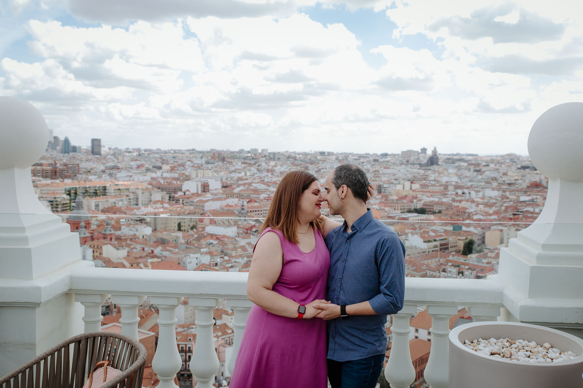 wedding photography at gran via street, madrid