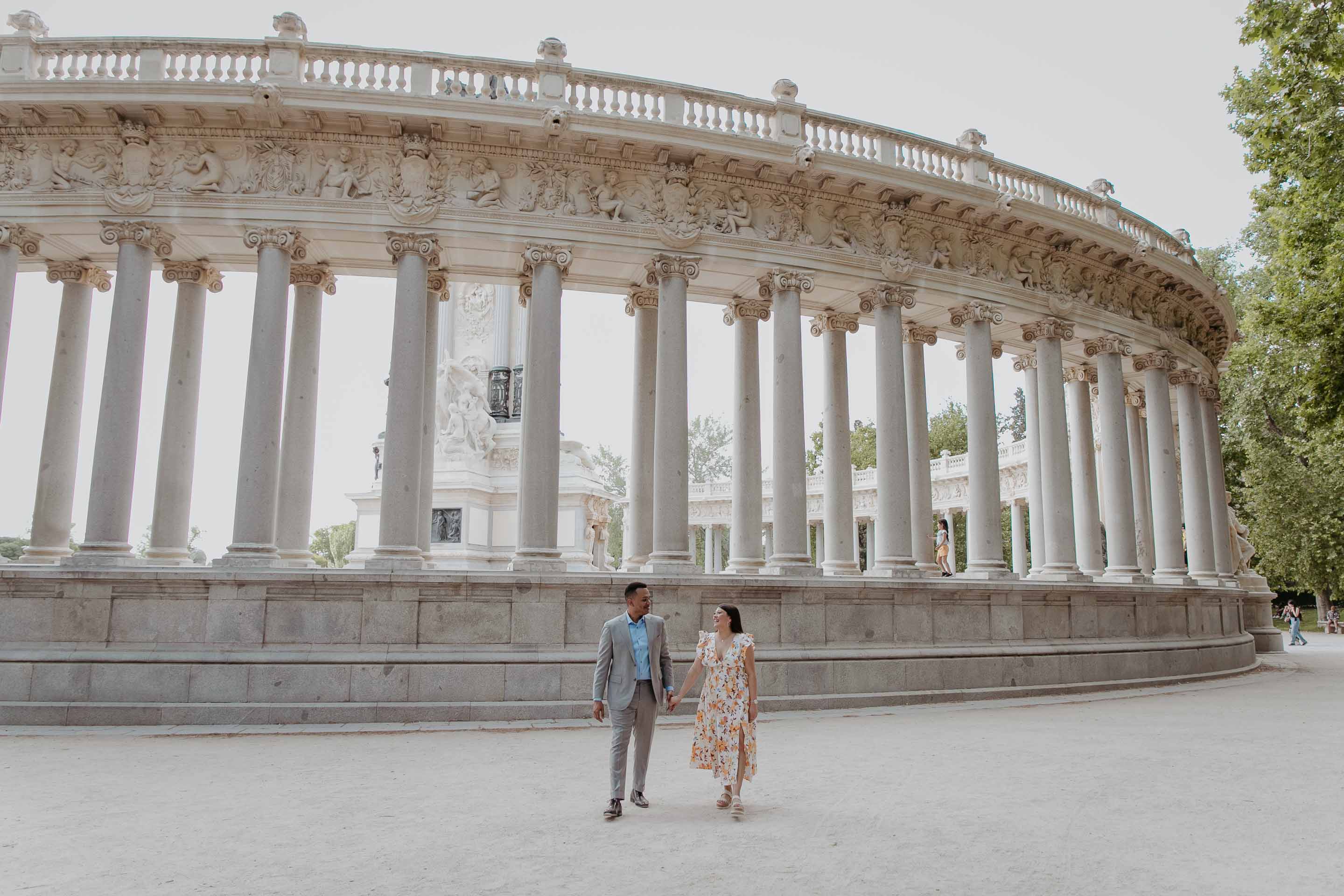 engagement photoshoot in madrid