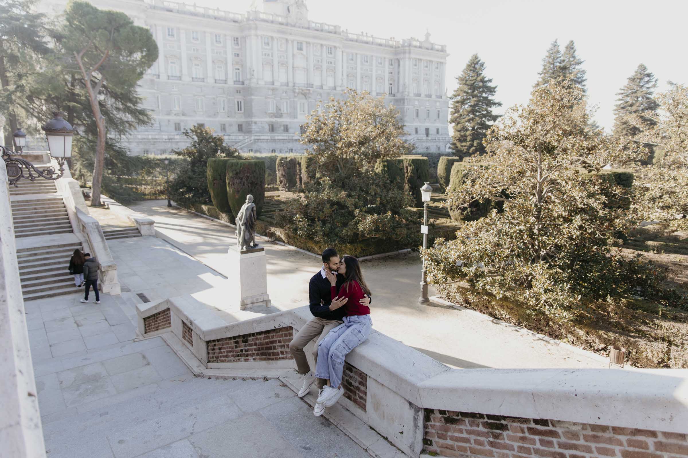 leyre-canizares-photographer-164 varuun's surprise proposal at the royal palace gardens of madrid, spain