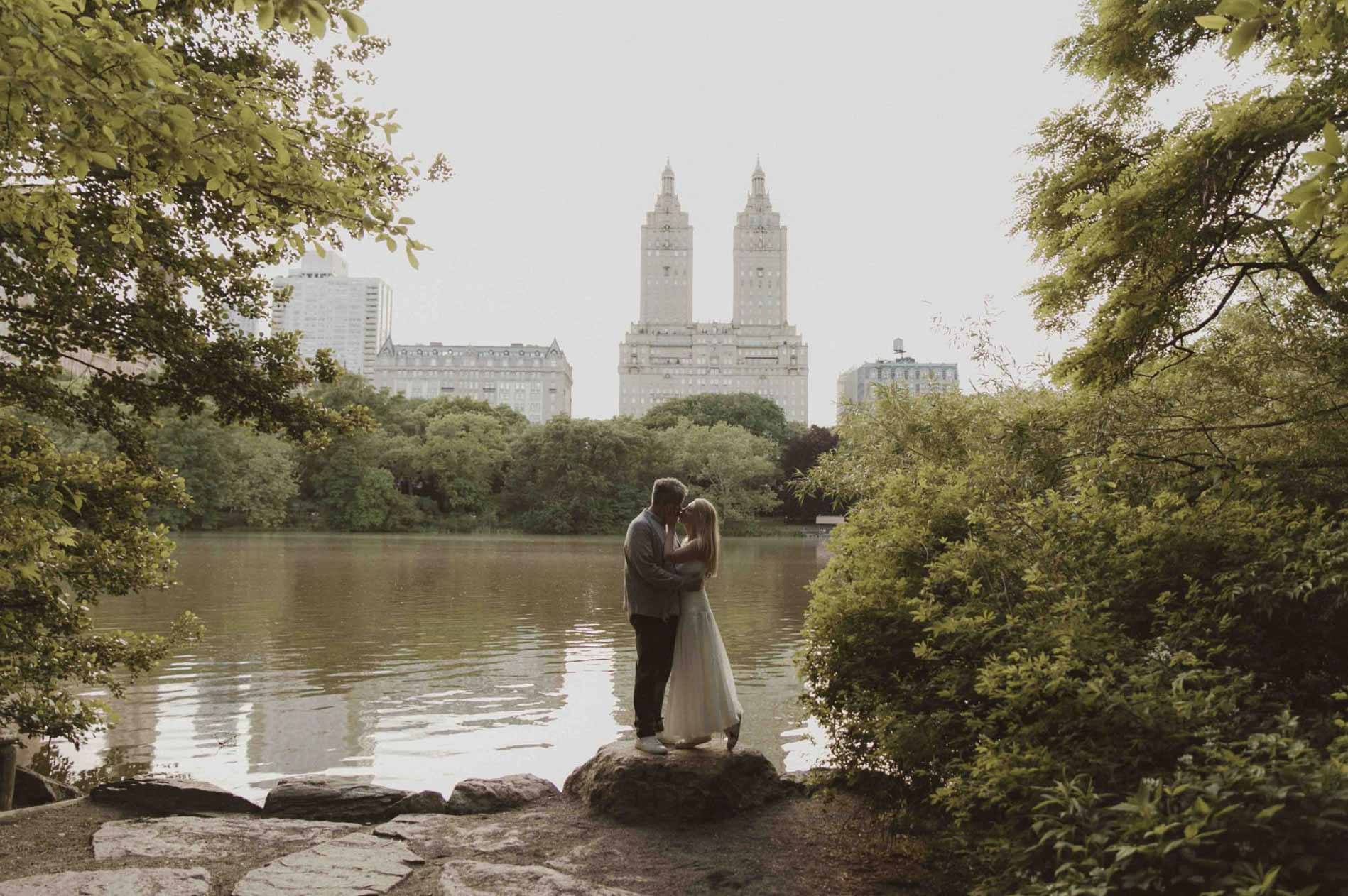 nyc-postwedding (1 de 2) intimate wedding and elopement photography in central park, new york city, nyc