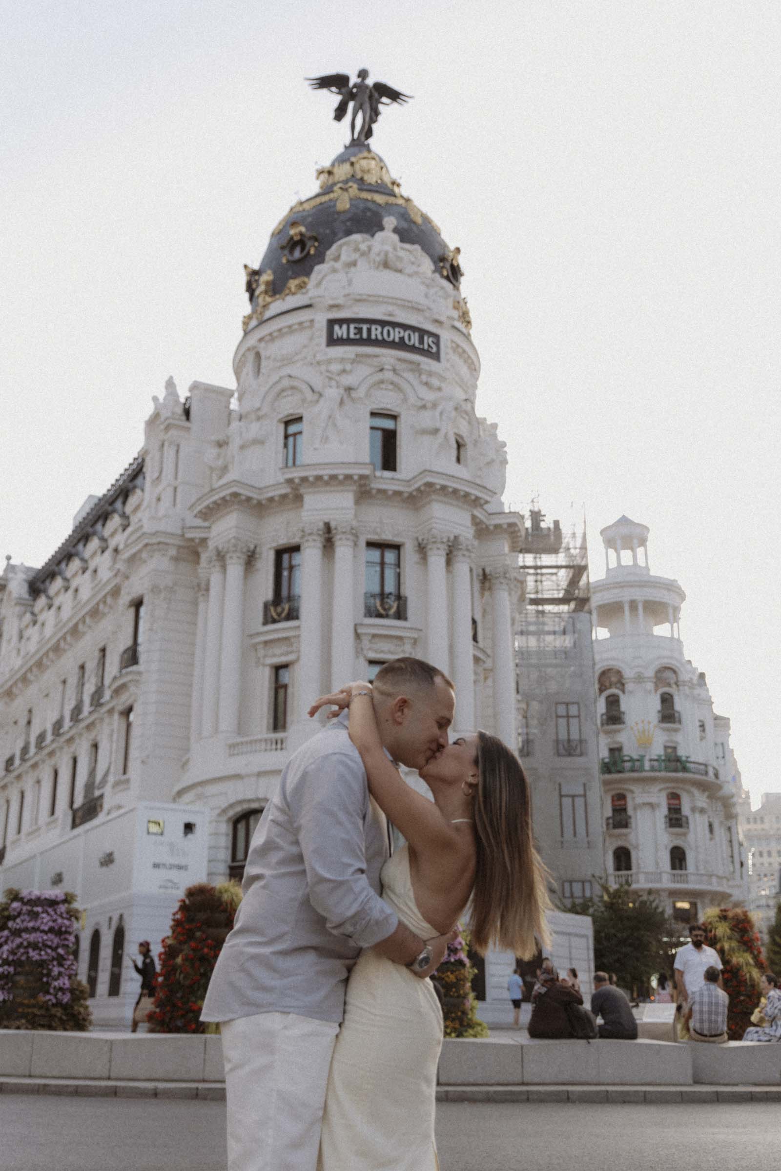 metropolis gran via madrid sesion de pareja