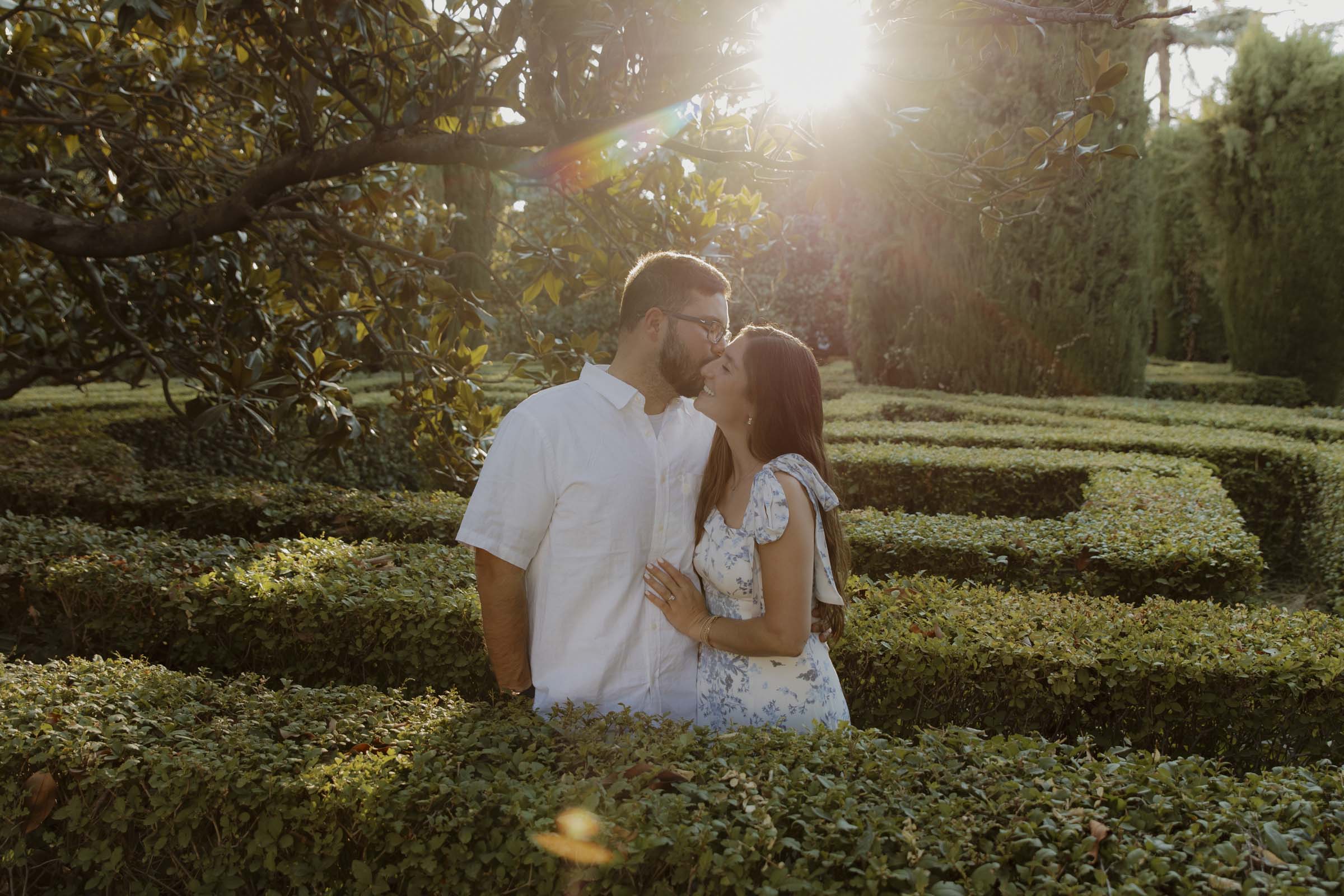 Candid proposal photography in Sabatini Gardens