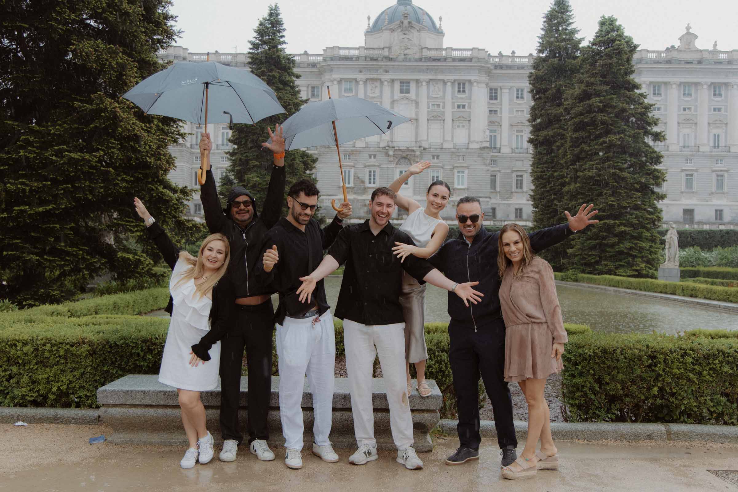 Surprise Proposal photography with her family from Mexico